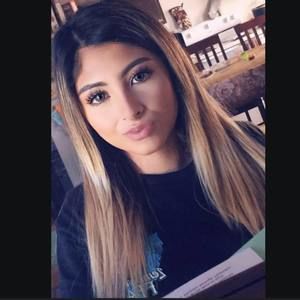 Meet your Posher, Fatima